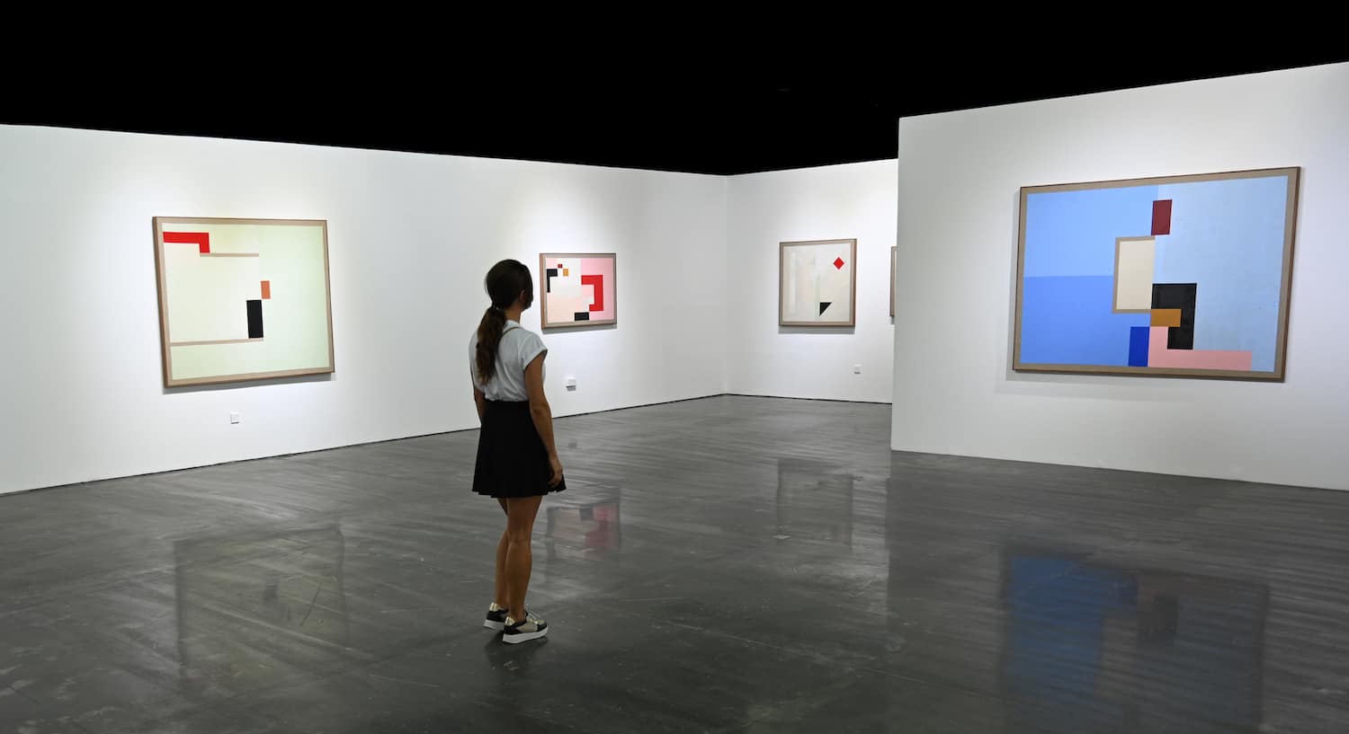 contemporary art galleries in dubai